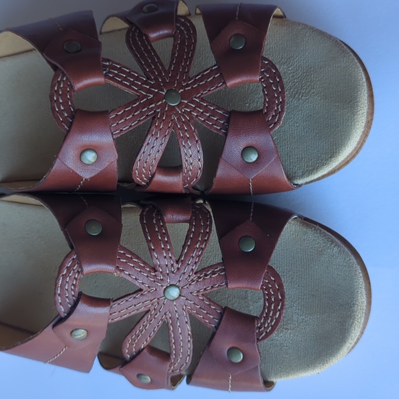 Dansko Serena Chestnut Brown Clogs/Mules Size 38 (7.5-8) - Picture 3 of 10